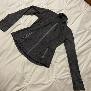 Lululemon size 2 black printed Define Jacket Luon